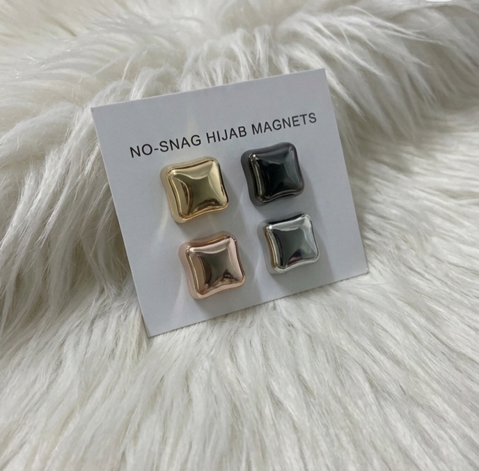 Pack Of 4 Hijab Magnetic Pins (Square Shape)